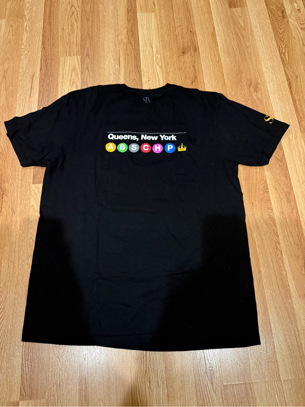 Broadway Six T-shirt